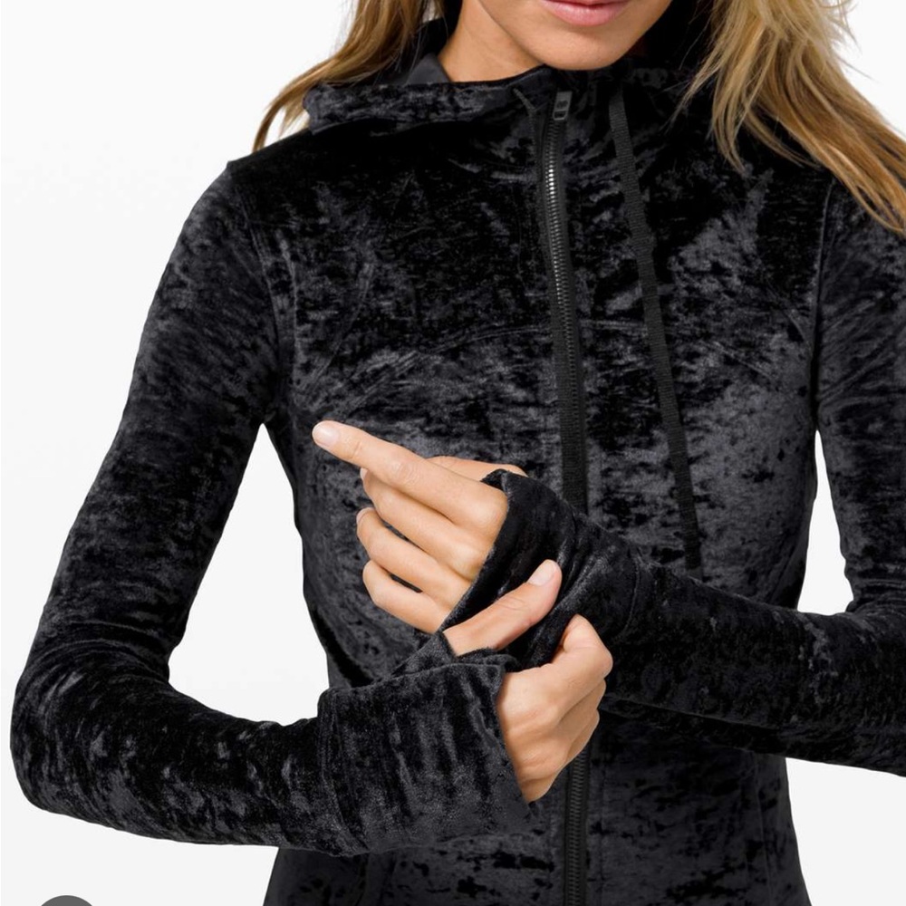 Lululemon front zip crushed velvet jacket size 8